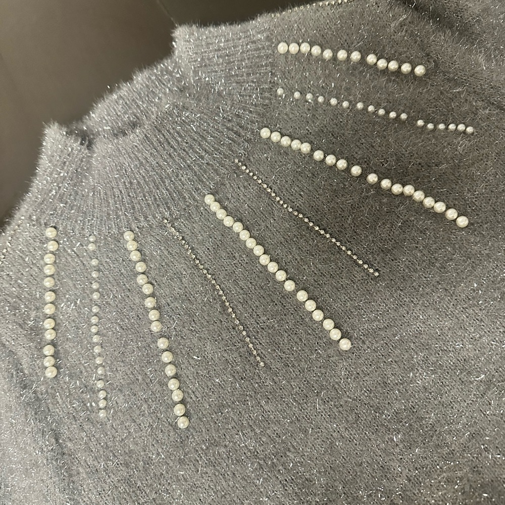 Elegant Gray Sweater with Pearl Detailing